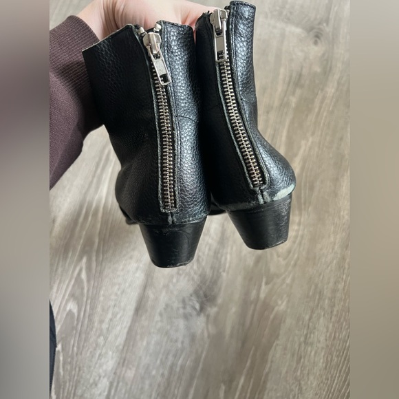 Steve Madden Booties - Picture 3 of 8